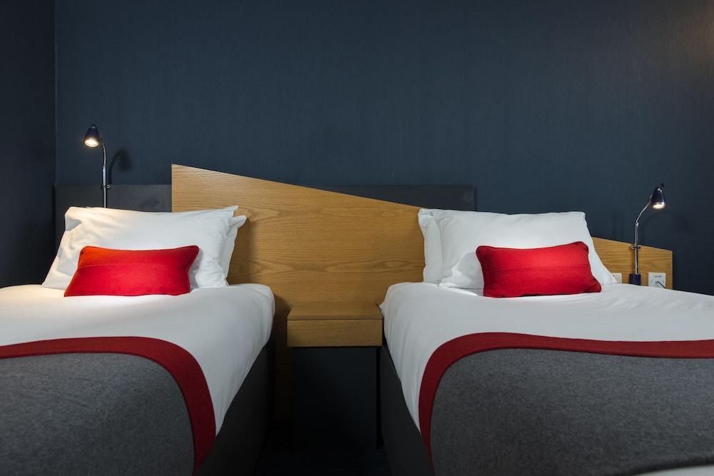 Holiday Inn Express Stoke-On-Trent By Ihg Exteriör bild