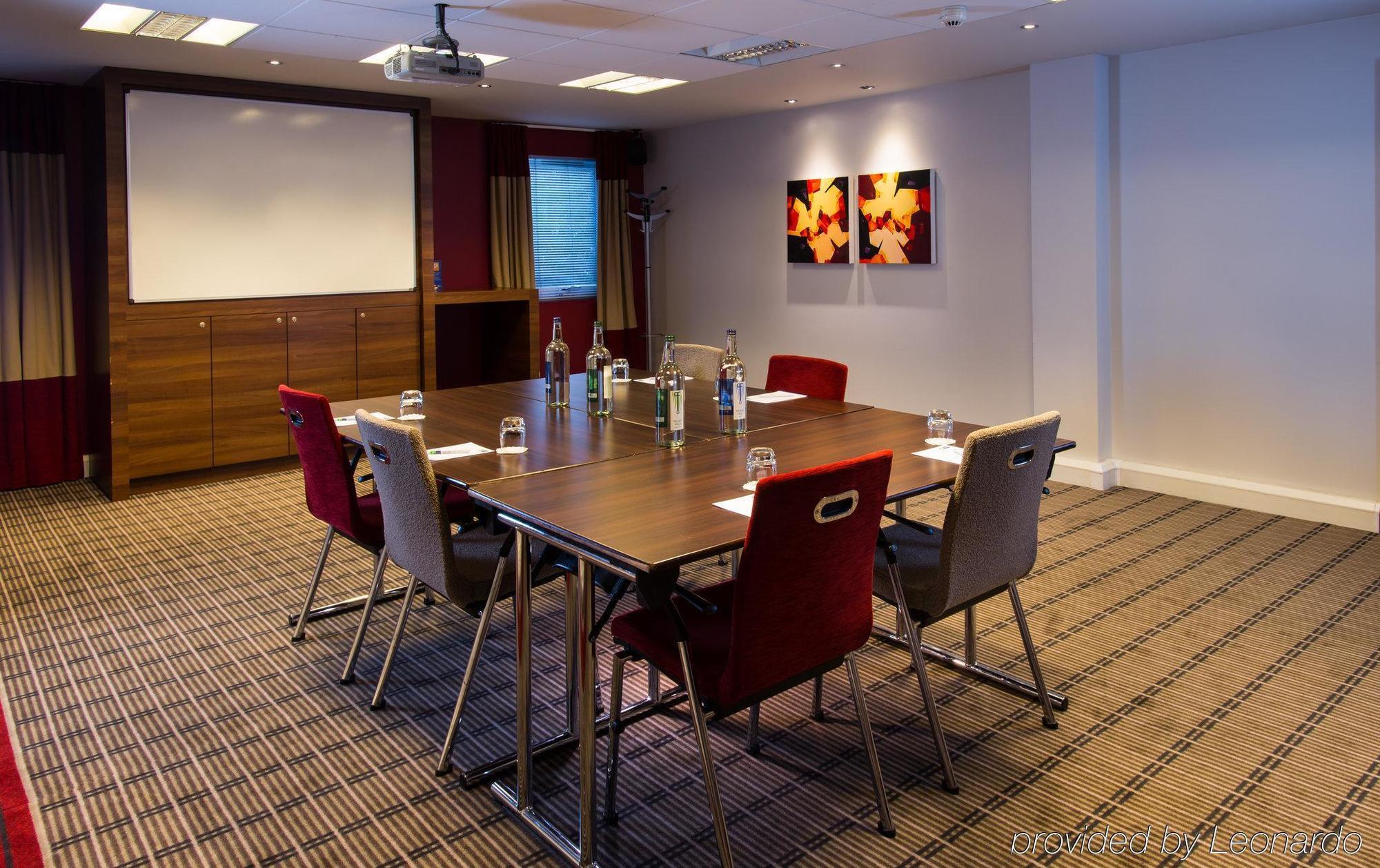 Holiday Inn Express Stoke-On-Trent By Ihg Exteriör bild
