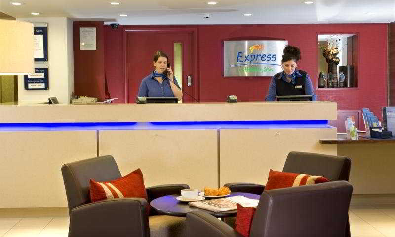 Holiday Inn Express Stoke-On-Trent By Ihg Exteriör bild