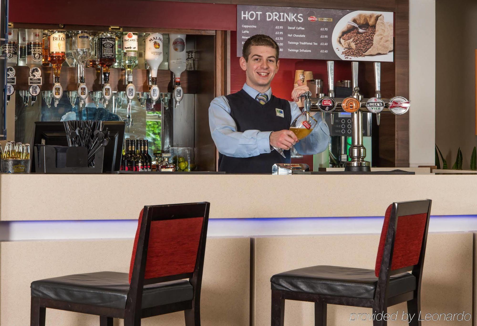 Holiday Inn Express Stoke-On-Trent By Ihg Exteriör bild