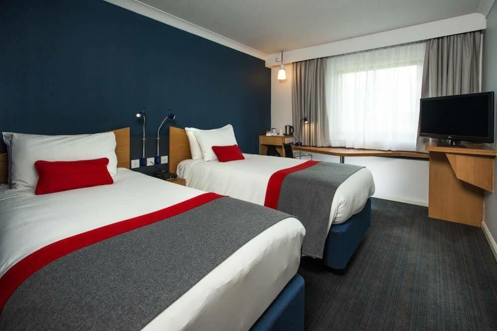 Holiday Inn Express Stoke-On-Trent By Ihg Exteriör bild